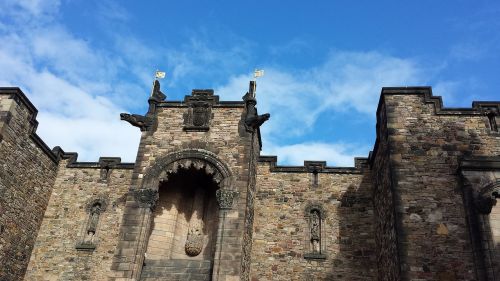 castle ruins scotland
