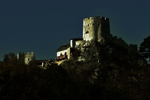 castle austria building