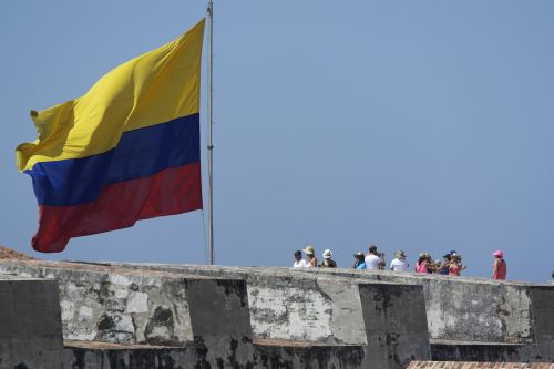 castle flag flying