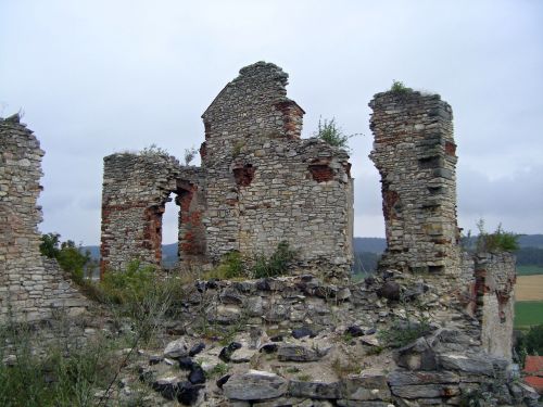 castle ruins monument