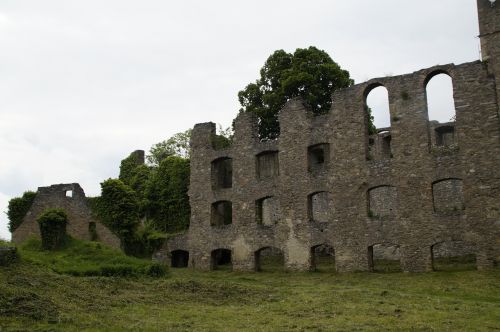 castle ruin middle ages