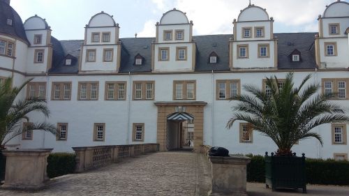 castle neuhaus paderborn