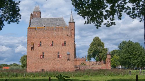 castle doornenburg history castle