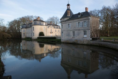 castle of malicorne sarthe water plan