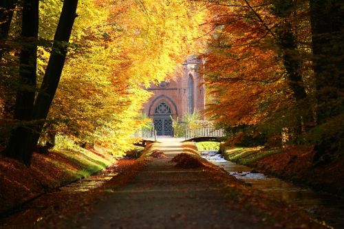castle park autumn ludwigslust-parchim