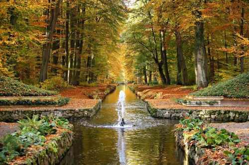 castle park ludwigslust-parchim water fountain