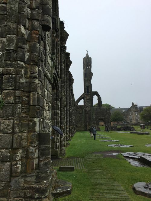 castle ruins scotland rain
