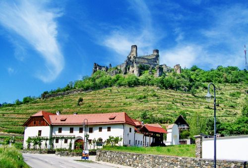 castle ruins senftenberg austria