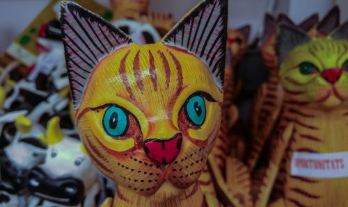cat toy figurine