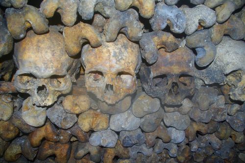 catacombs underground ossuaries paris