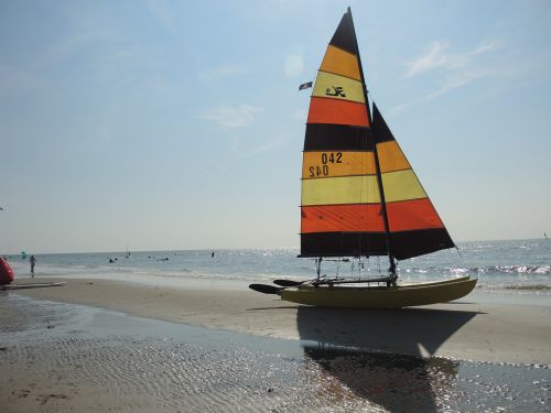 catamaran north sea sail