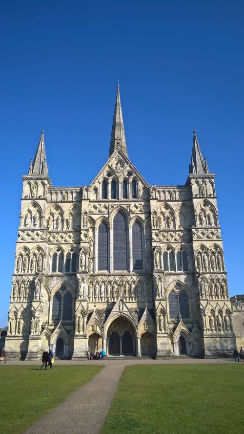cathedral salisbury gothic