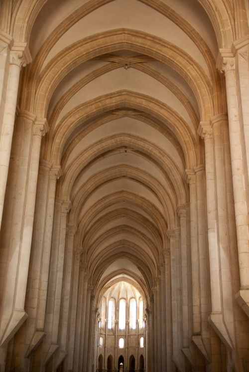 cathedral gothic pillars