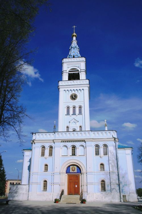 cathedral church building