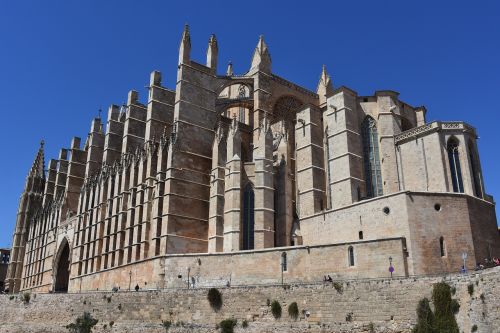 cathedral palma de mallorca building
