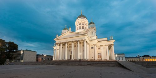 cathedral church worship