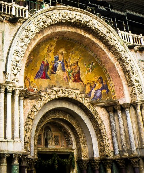 cathedral san marco door venice
