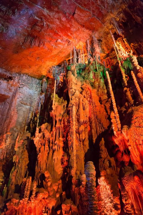 cave colorized lozère