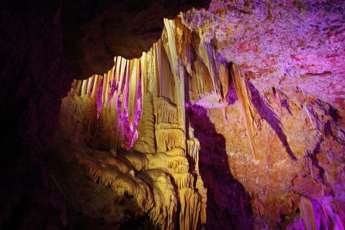 cave stalactite stalagmite