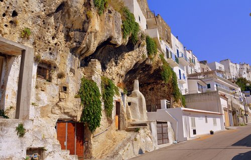 cave  houses  rock