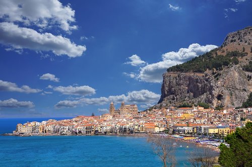 cefalu  view  italy