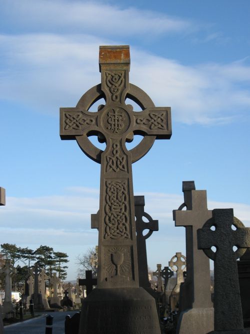 celtic cross ireland dublin