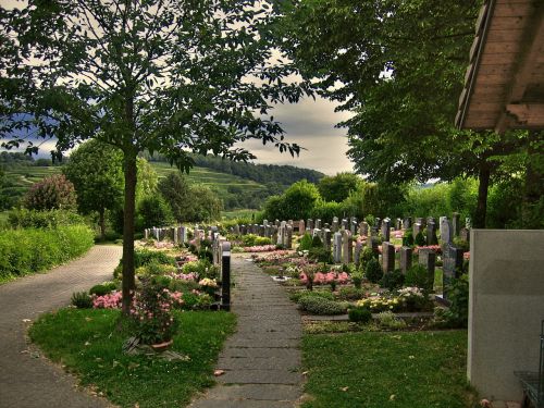 cemetery grave mourning