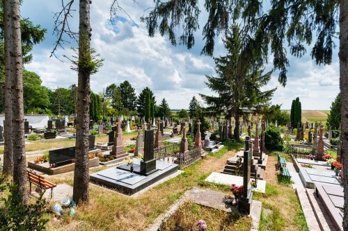 cemetery headstone religion