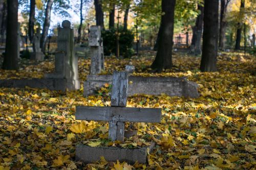 cemetery old tombstone