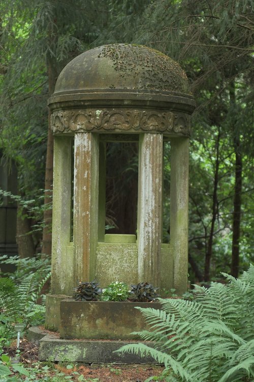cemetery  stone  tomb