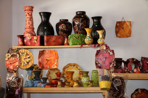 ceramics pots shop
