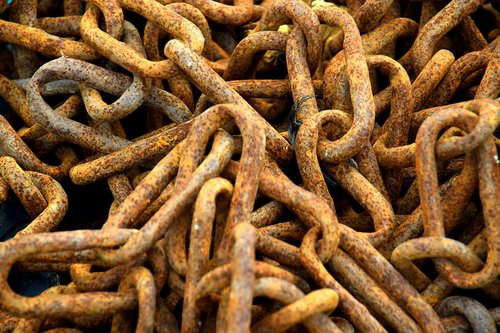 chains  links  iron