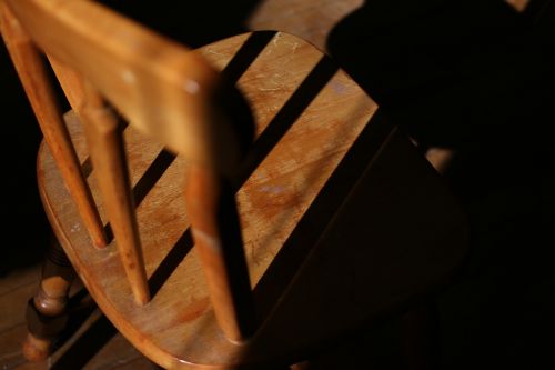 chair shadow light