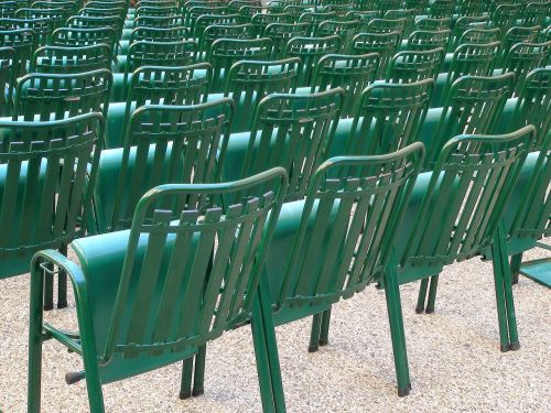 chairs repetition spectator