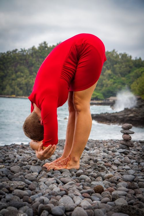 chakra yoga red