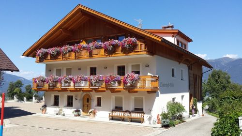 chalet italy bruneck