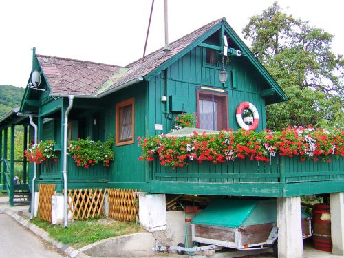 chalet holiday home little house