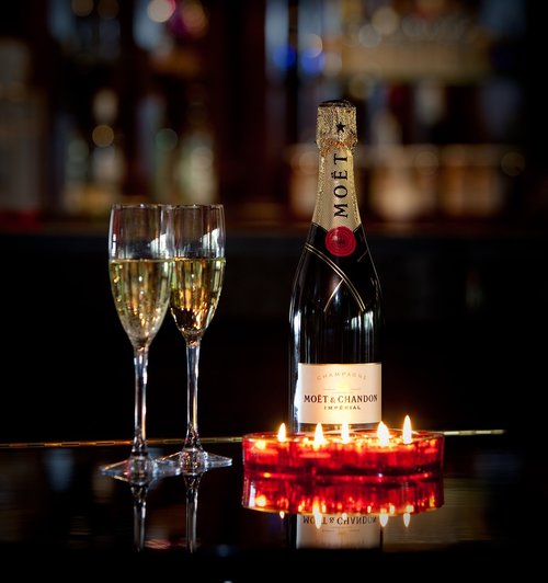 champagne  glasses  celebration