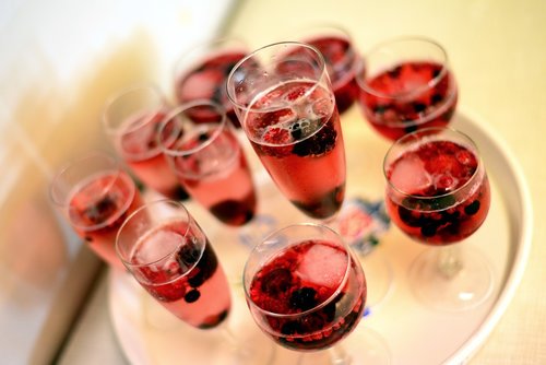 champagne  drink  red