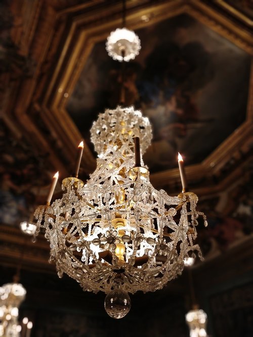 chandelier  castle  light