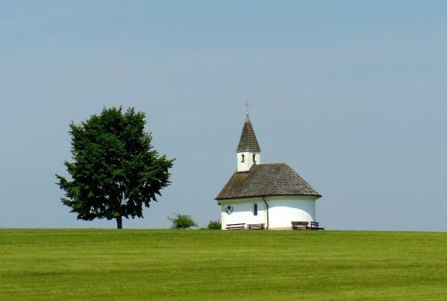 chapel chiemgau tree