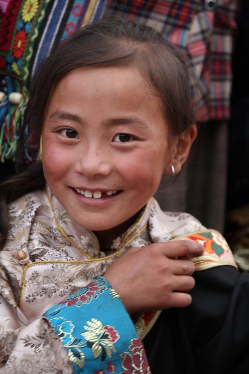 character tibet ethnic the little girl