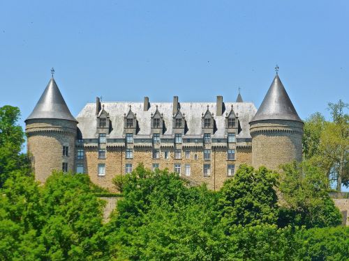 chateau castle towers