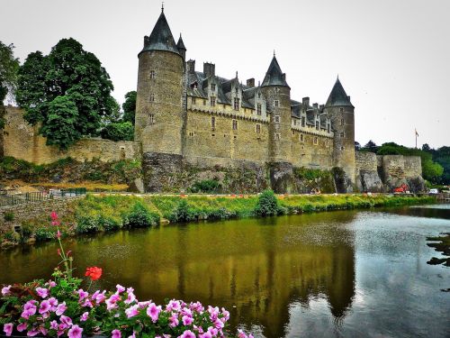 chateau gosselin brittany