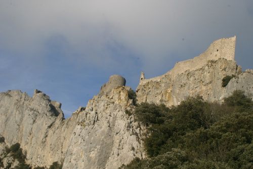 château de peyrepertuse rock castle