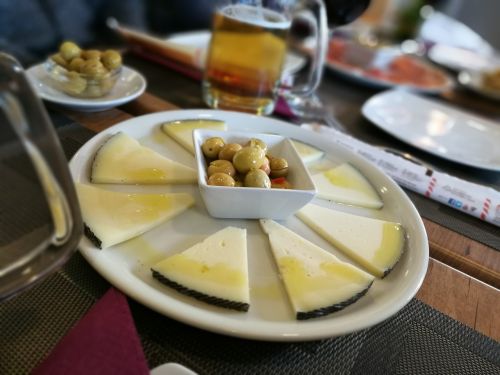 cheese olive lunch