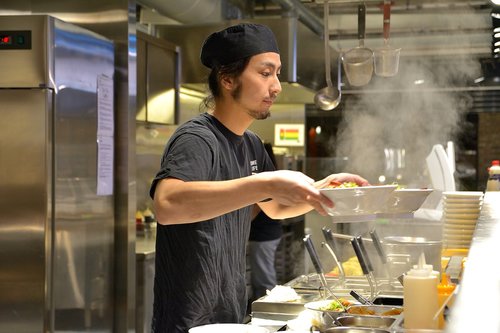 chef  serving  ramen