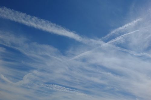 chemtrail conspiracy theory contrail