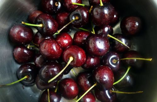 cherries cherry red cherry