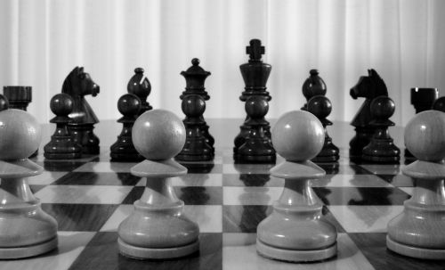chess king match